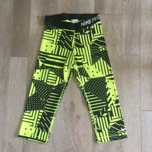 Bright Nike Pro Capri Leggings